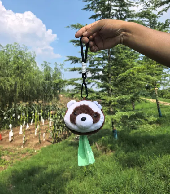 Chic & Stylish Beaver Plush Dispenser for Dog and Cat Waste Bags Poop Bag Trash Bags-for Pet Waste Disposal
